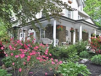 Wayne Bed & Breakfast Inn (Adults Only) Exteriör bild