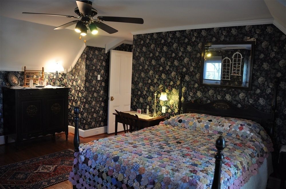 Wayne Bed & Breakfast Inn (Adults Only) Exteriör bild