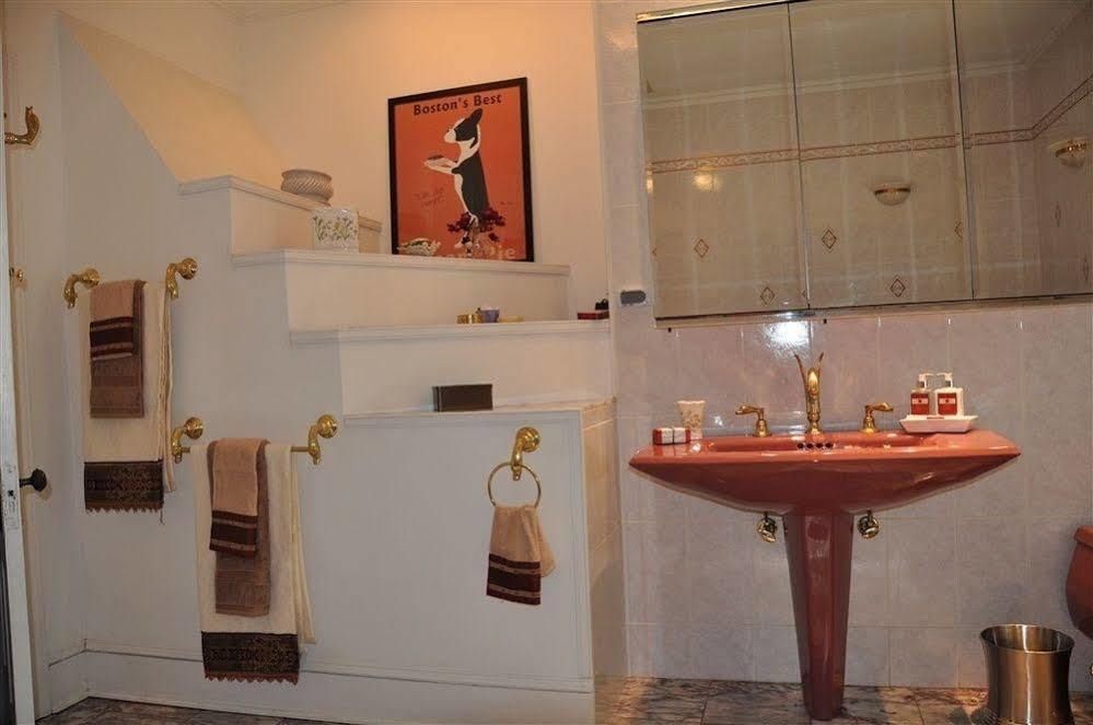 Wayne Bed & Breakfast Inn (Adults Only) Exteriör bild